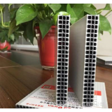 新型合金建筑塑料模板工廠直售，規(guī)格齊全可回收重復(fù)使用50次