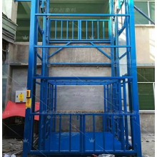 直銷鏈條導(dǎo)軌式液壓貨梯，液壓叉車，液壓起重貨梯安裝施工